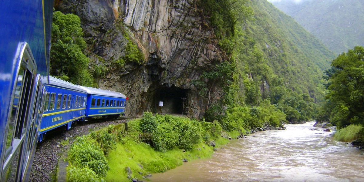 Tour a Machu Picchu - Machu Picchu en tren - Salkantay Trail Perú